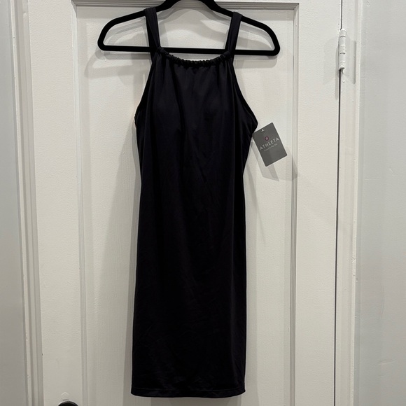Athleta Kokomo Swim Dress Black NWT Size Small Built-In Bra - Picture 7 of 13